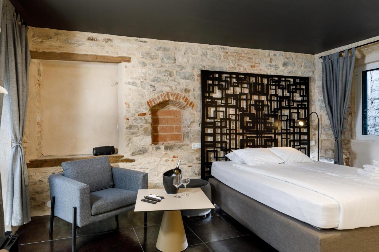 Palace Luxury Room Split Exterior photo